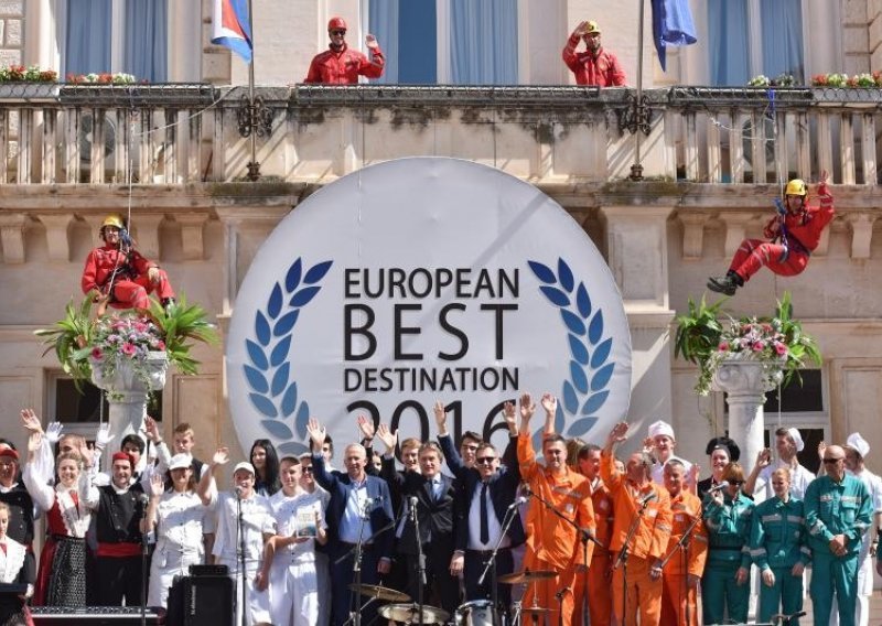 Zadar proslavio titulu europske turističke destinacije 2016.