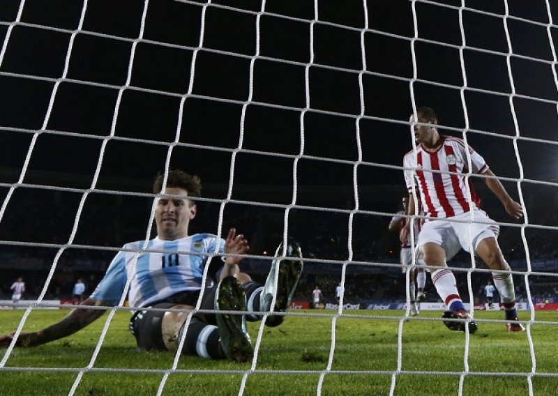 Messi zabio, Argentinci prokockali pobjedu!