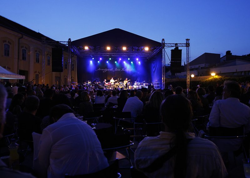 Avantgarde Jazz Festival - prijava