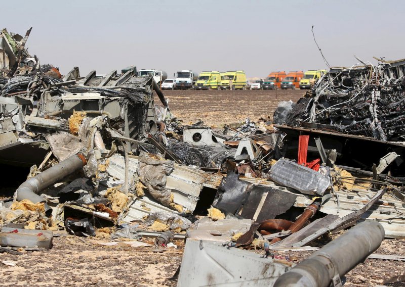 Bomba koja je srušila ruski zrakoplov bila je u glavnoj kabini