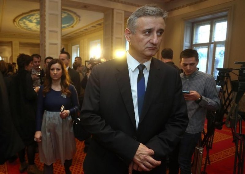 Karamarko čestitao Božić svima koji ga slave po julijanskom kalendaru