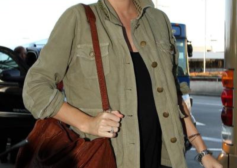 Miranda Kerr blista u trudnoći