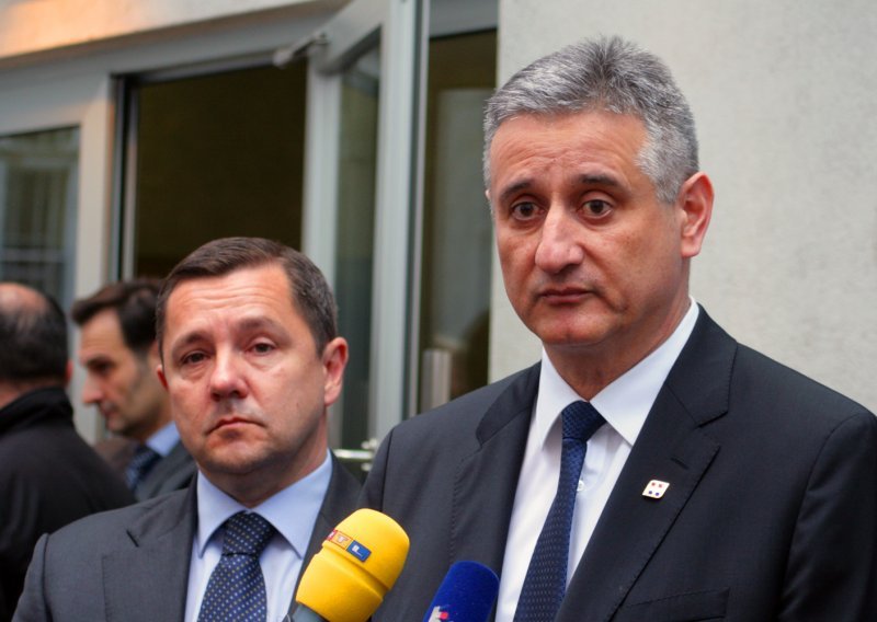 Karamarko: Vlada bi trebala hraniti invalide u Savskoj