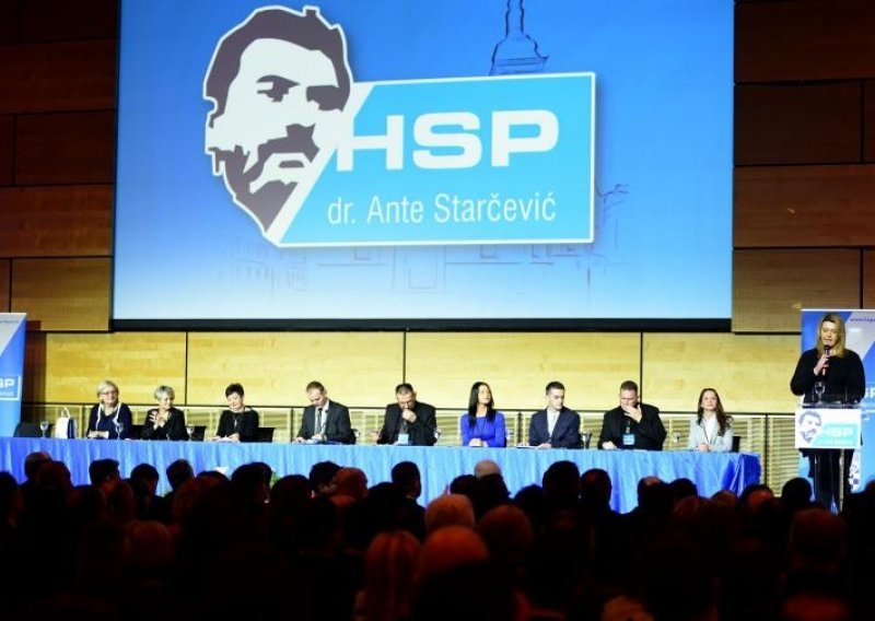 Prvo podmetnuli požar, sada bacili kamen na prostorije stranke HSP AS