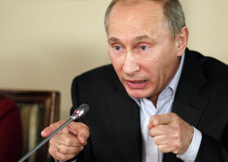Putin uvjeren kako Asad nije koristio kemijsko oružje