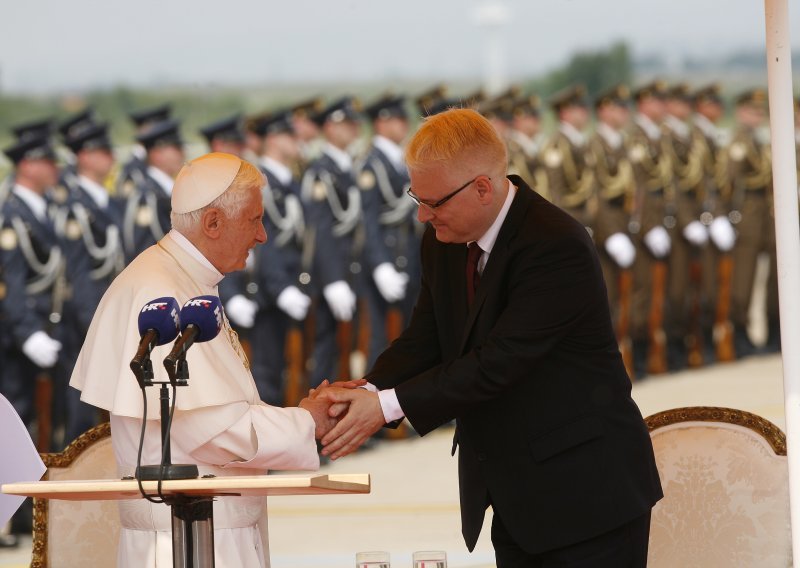 Josipovic: Pope's visit big support to Croatia's efforts