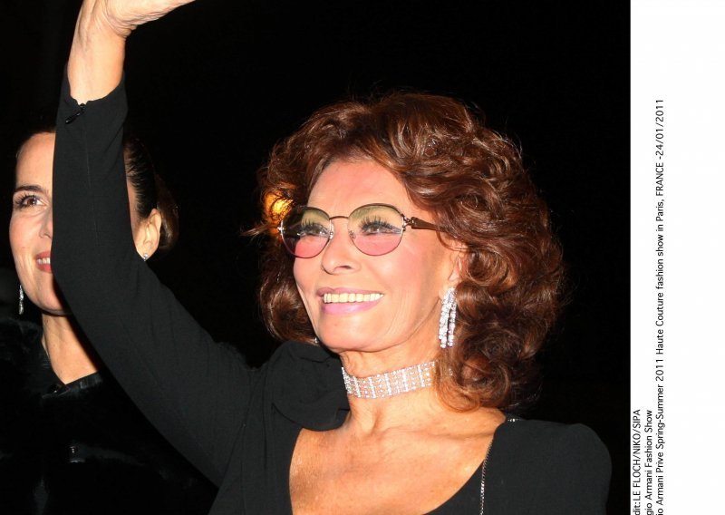 Sophia Loren ostavlja bez daha i u osmom desetljeću