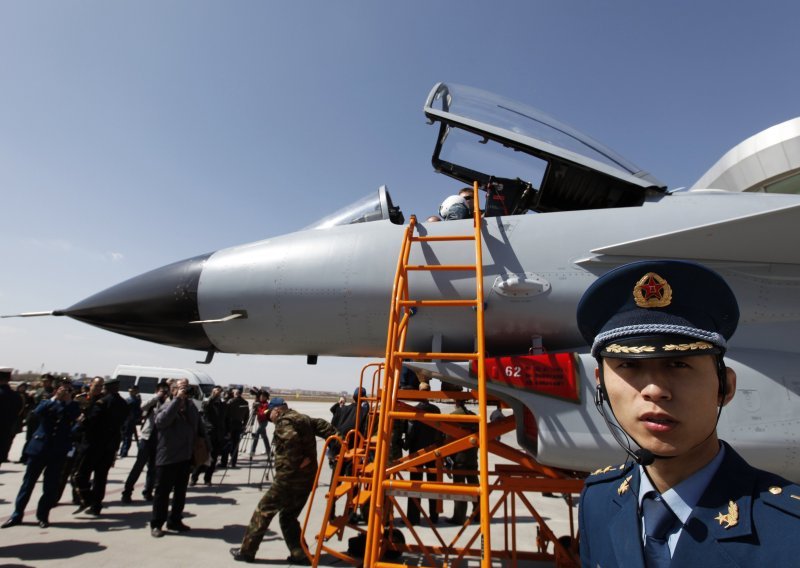 Kina šalje zrakoplove u novu 'zonu protuzračne obrane'
