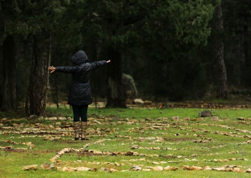 Slovenska banka nudi djelatnicima tečajeve meditacije