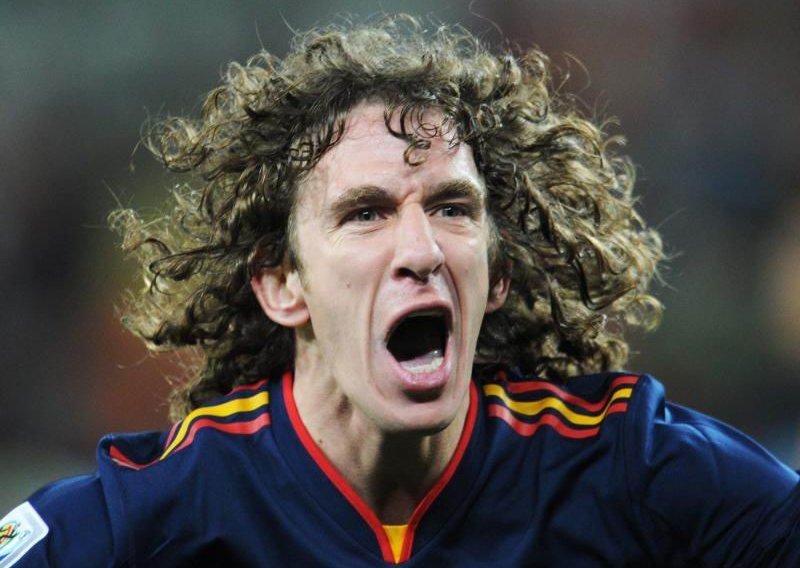 Kapetan Barcelone Carles Puyol želi transfer!