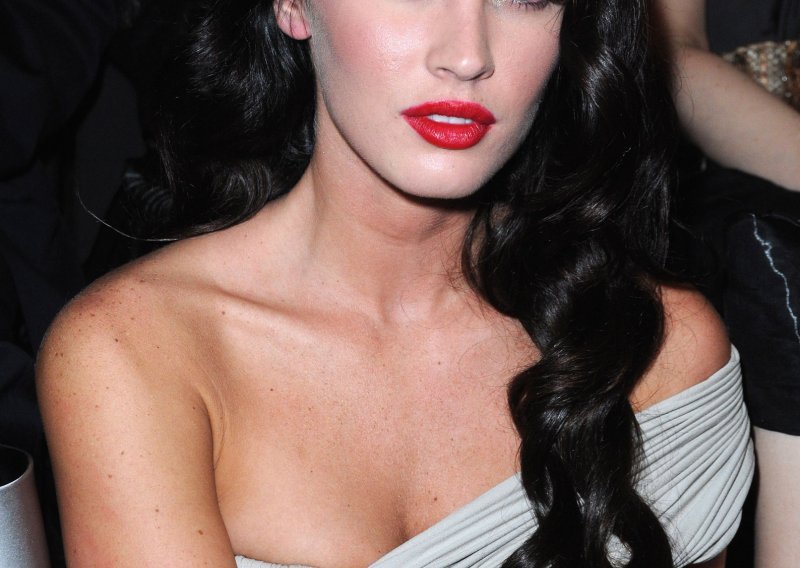 Megan Fox i Rourke u strastvenoj igri