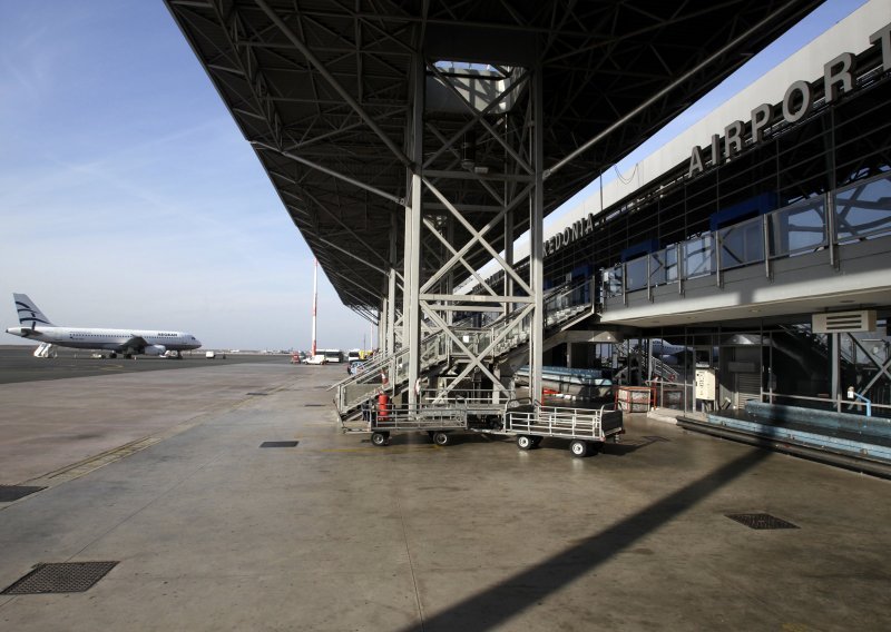 Grčka potpisala ugovor s Fraportom o koncesiji na zračne luke