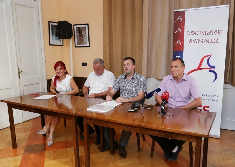 Demokratski savez Srba: SNV je blagajna političke trgovine