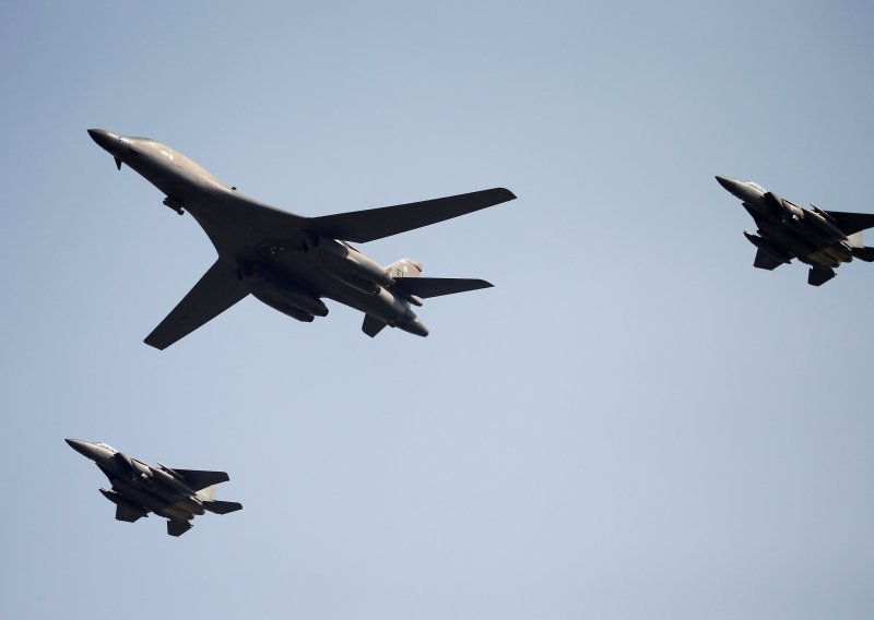 Američki bombarderi vježbali uzduž sjevernokorejske granice