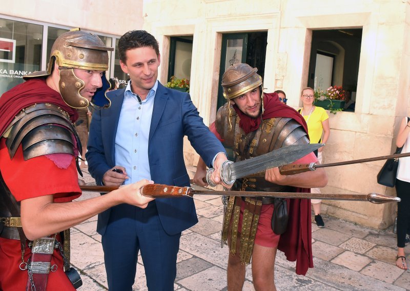 Što HDZ i SDP kažu na Mostove uvjete?
