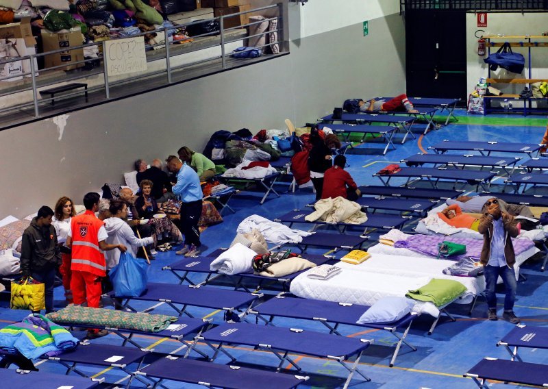 Italija: 250 mrtvih i 365 ozlijeđenih primljenih u bolnicu