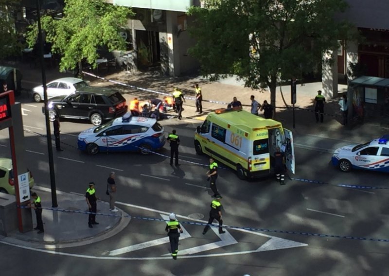 Dvoje teško ranjenih u pucnjavi u trgovačkom centru u Zaragozi