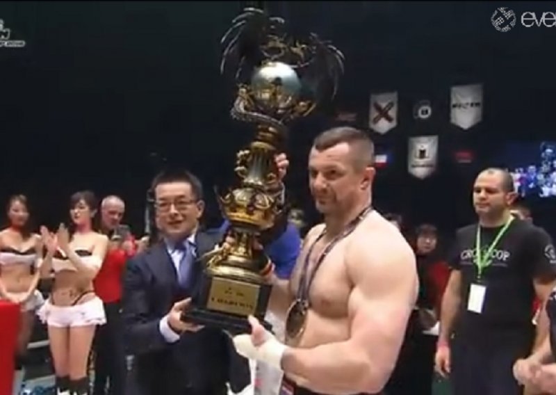 Dan nakon trijumfa u Japanu Cro Cop otkrio veliku tajnu