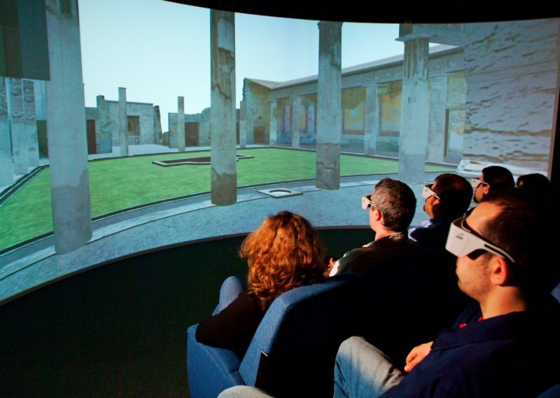 Virtualna stvarnost na daskama londonskog Nacionalnog kazališta