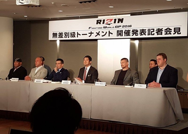 Senzacija iz Japana! Mirko Filipović opet u ringu