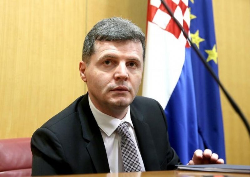 HSU pokreće inicijativu za opoziv ministra Nakića