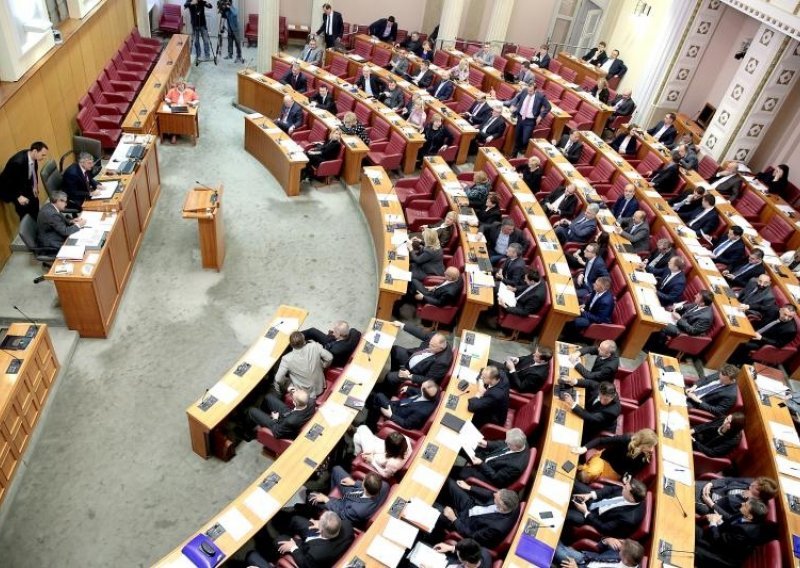 Želite obići Sabor? Doznajte kad, kako i s kim