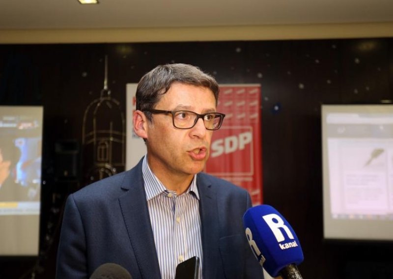SDP-ovci uputili oštro pismo ministru Šustaru