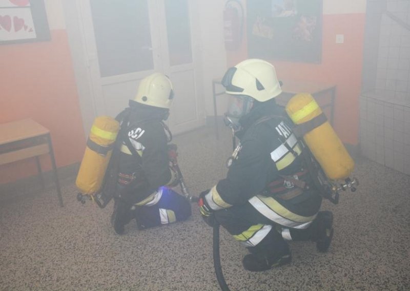 Troje mrtvih i 30-ak ozlijeđenih u požaru u Njemačkoj