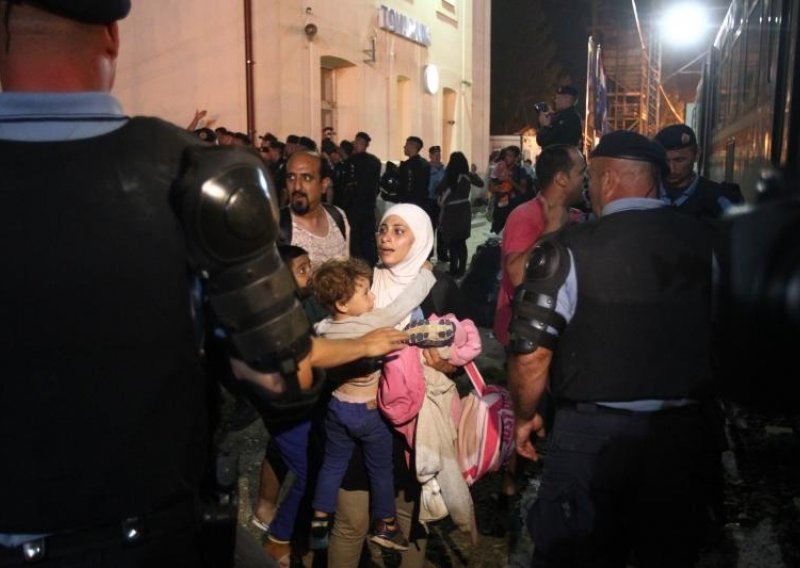 Svi objavili koliko su platili čuvanje granica od izbjeglica - osim Hrvatske