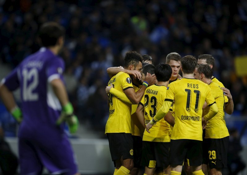 Borussia Dortmund rutinski protiv HSV-a