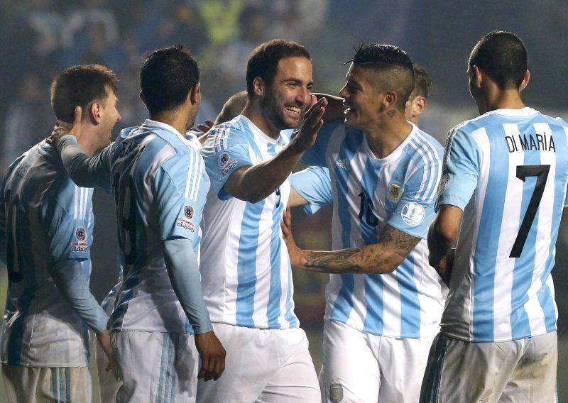 Argentina razbila Paragvaj; Messi briljirao iako nije zabio!