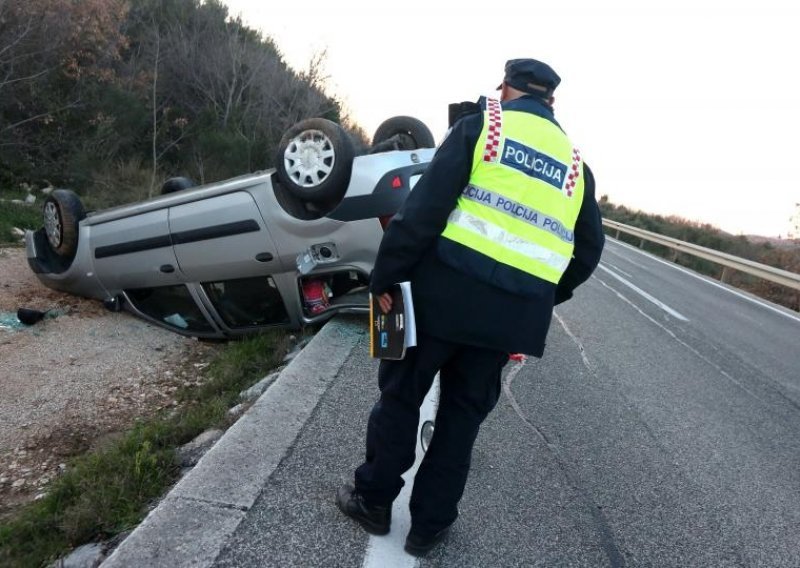 Šestorica osumnjičenika za prijevare na osiguranjima u pritvoru