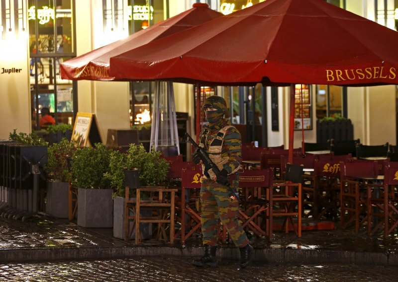 Odsječen centar Bruxellesa, grad nadlijeću helikopteri