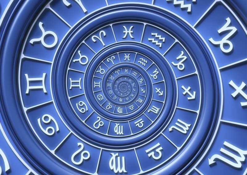 Počinju li zodijački znakovi istovremeno u Europi i SAD-u?