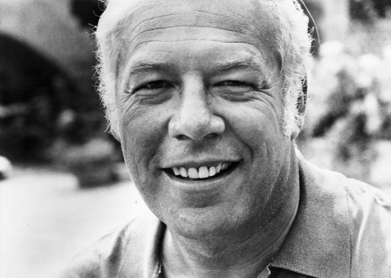 Preminuo američki glumac George Kennedy