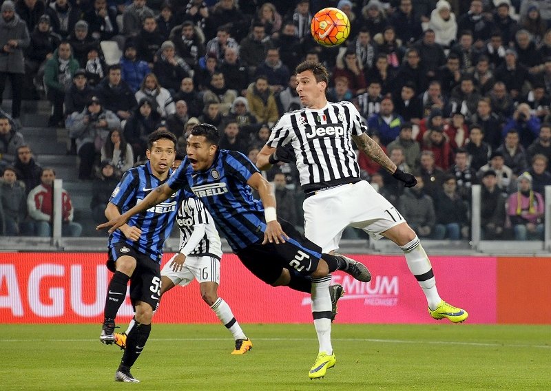 Juventus se poigrao s Interom i stigao na korak do finala