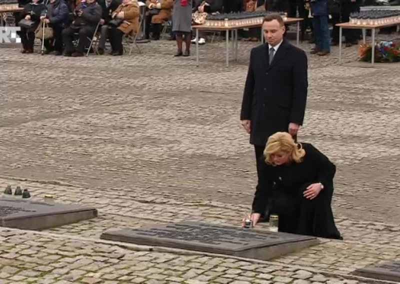 Grabar-Kitarović i Duda u Auschwitzu: Ne ponovilo se