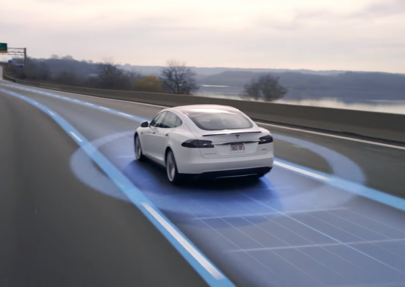 Ovako ugodnu (i automatiziranu) vožnju može priuštiti samo Tesla