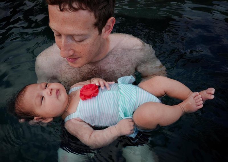 Zuckerberg se pohvalio prvim 'plivanjem' svoje slatke kćeri