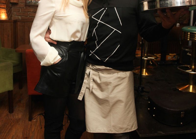 Ivica Skoko i Billy u ulozi 'poznatih konobara'