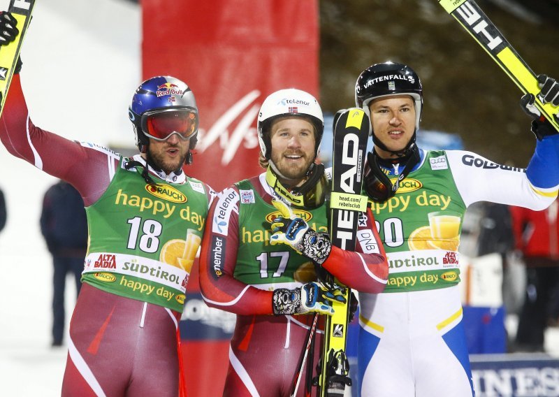 Jansrudu paralelni veleslalom u Alta Badiji