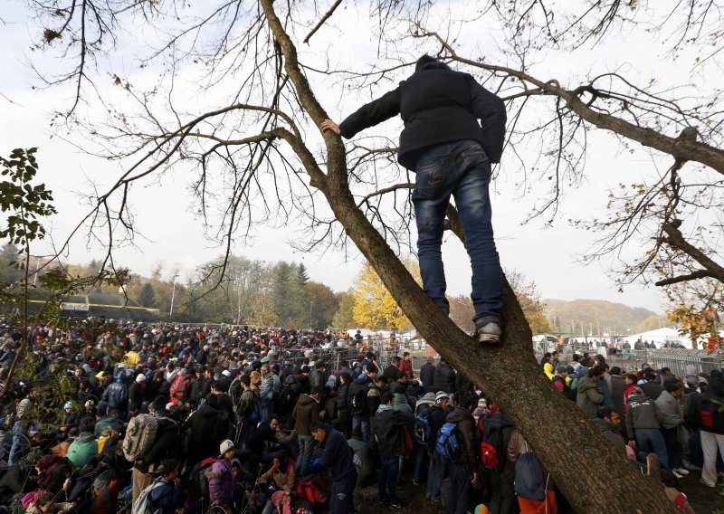 Austrija ponovno propušta migrante sa Šentilja