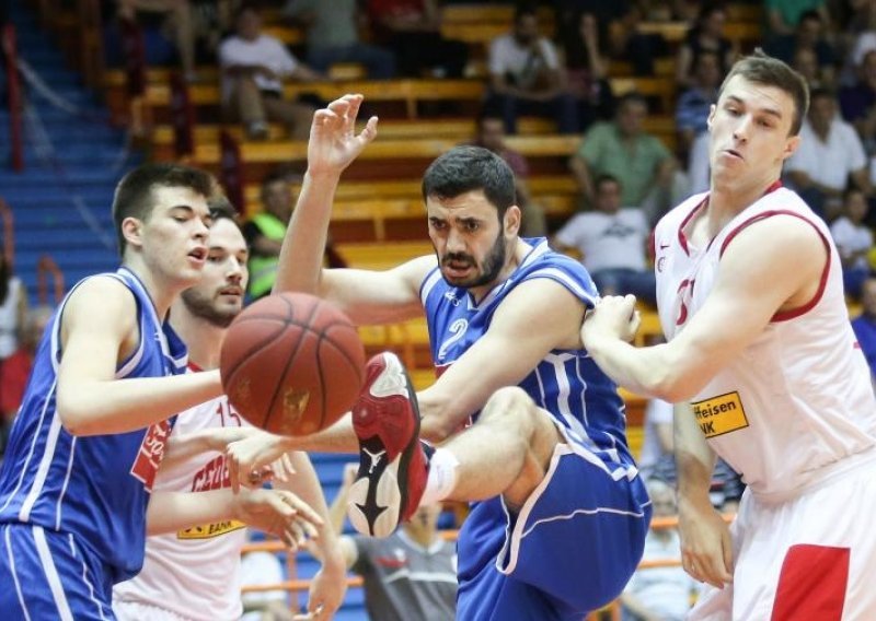 Cibona poput Zadra porazom ostala na samom dnu