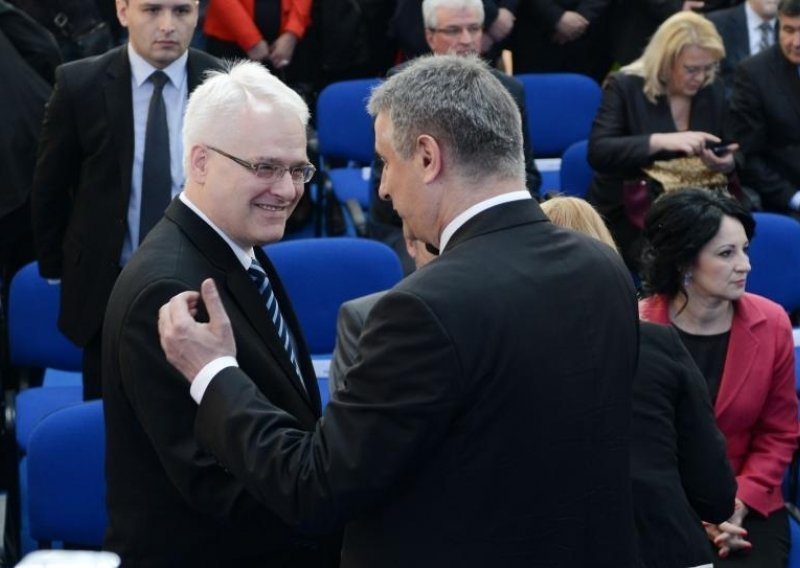 Josipović opalio po Karamarku nakon što ga je branio