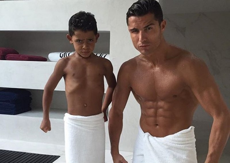 Cristiano Ronaldo očekuje blizance