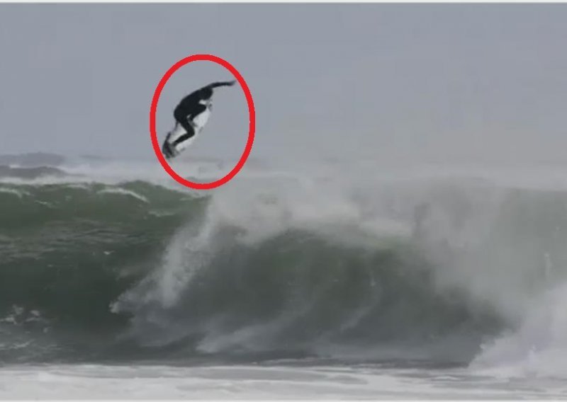 Pogledajte kakvu je ludost izveo ovaj surfer!