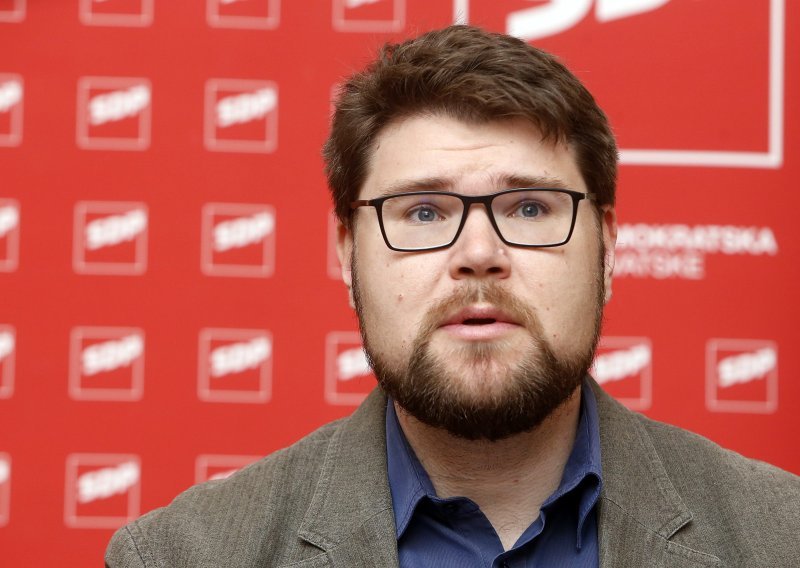 'Neprihvatljivo je privatizirati HEP kako bi se vratilo Inu'
