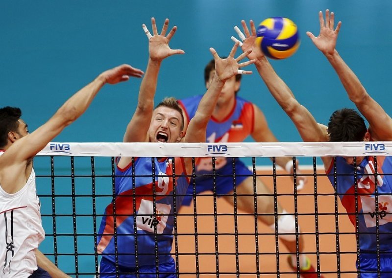 Srbi pobjedili branitelje naslova i stigli do finala Svjetske lige