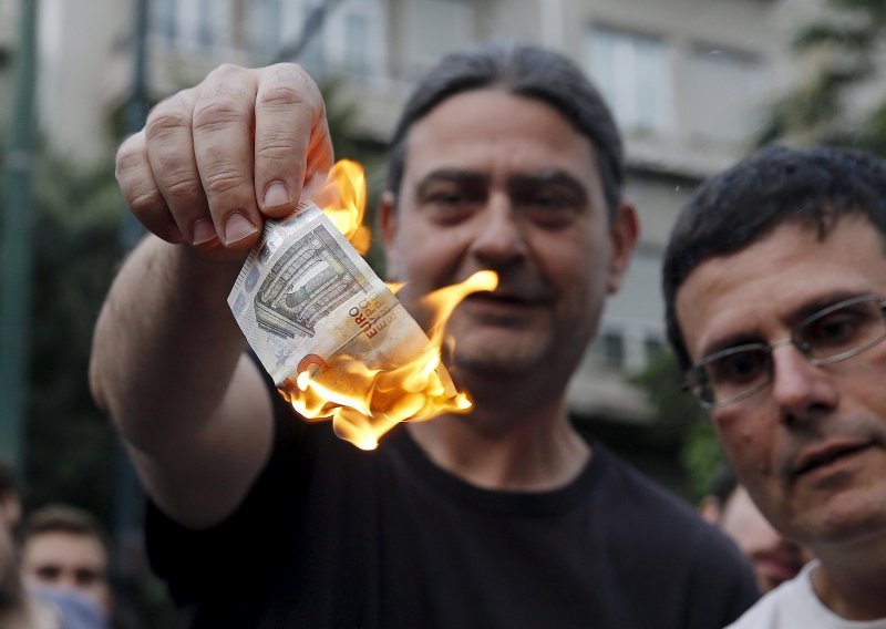 Grčke banke i burza ostat će zatvorene - do daljnjeg