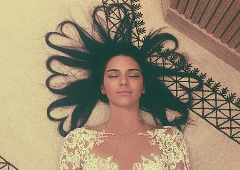 Kendall Jenner pretekla sestru u popularnosti